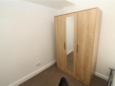 Picture 4